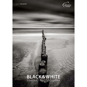 Black & White - Fine Art Photography , Papier, 69,00cm x 49,50cm (Höhe x Breite)