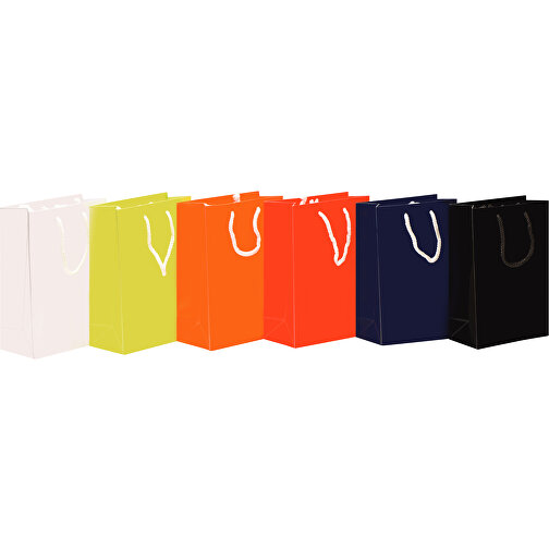 Laminierte Papiertasche, Mittel , orange, Papier, 24,00cm x 30,00cm x 10,00cm (Länge x Höhe x Breite), Bild 5