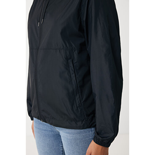 Iqoniq Logan Lightweight Jacke Aus Recyceltem Polyester , schwarz, 100% recyceltes Polyester, L, 74,00cm x 0,50cm (Länge x Höhe), Bild 16